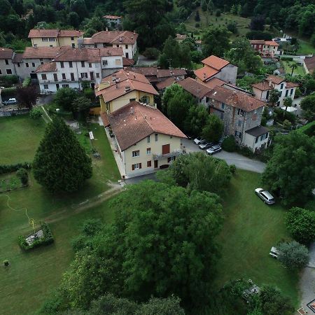 Apartment Piccolo Borgo Castelveccana Exteriér fotografie