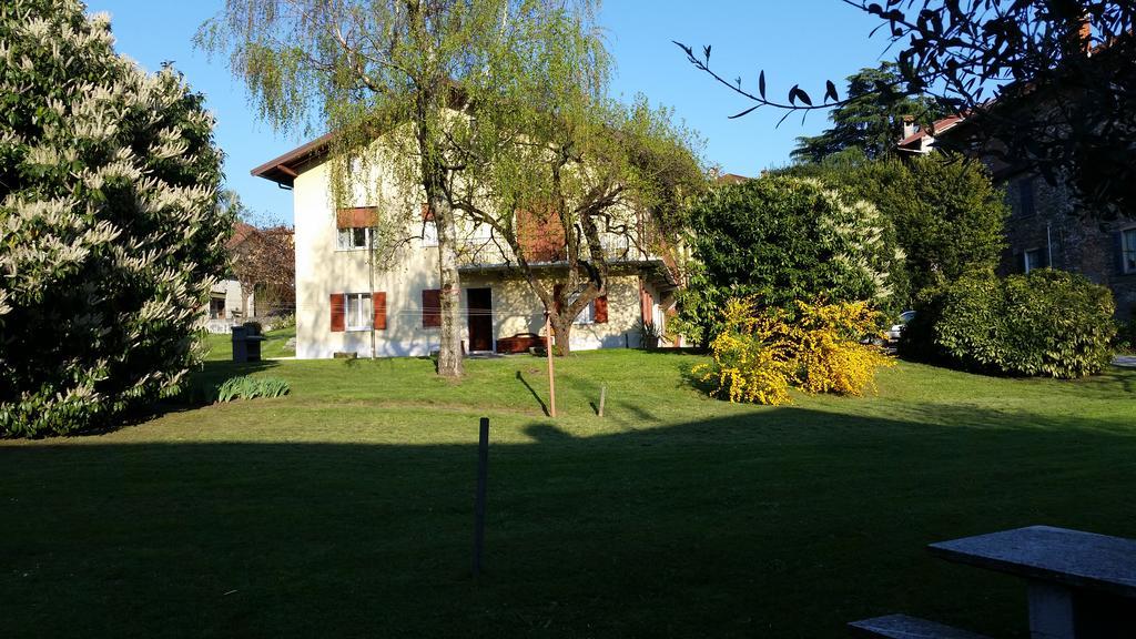 Apartment Piccolo Borgo Castelveccana Exteriér fotografie